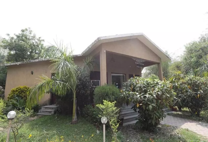 Click Resort Corbett Tiger Den