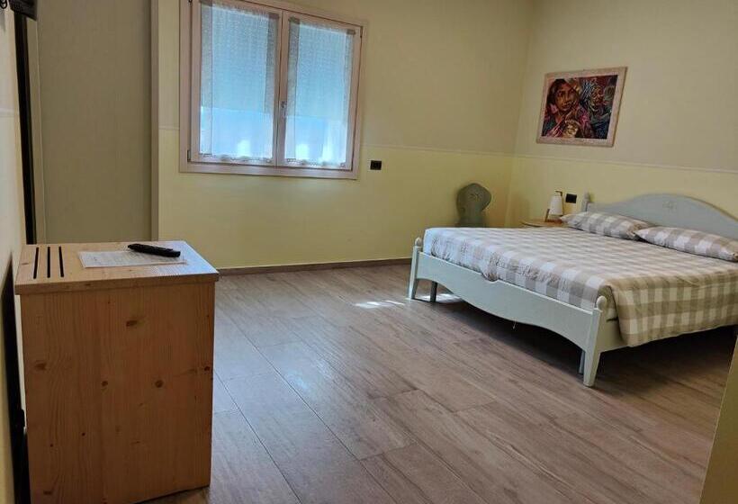 Hotelli Agriturismo Corte Ambrosi