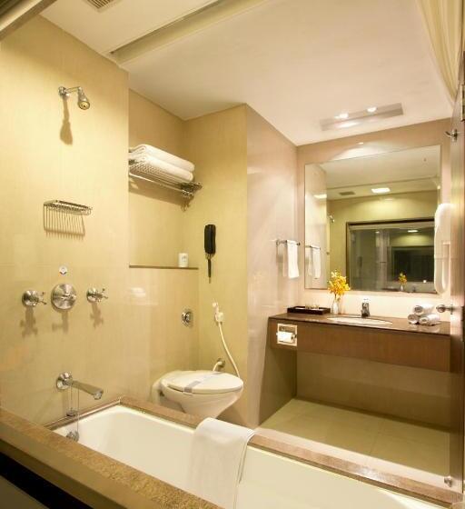 בית מלון כפרי Express Residency Vadodara