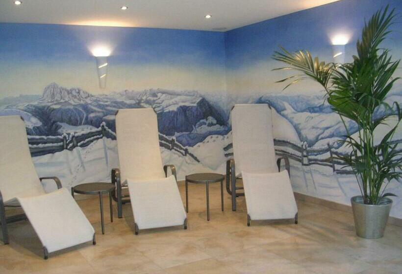 Отель Garni La Tambra