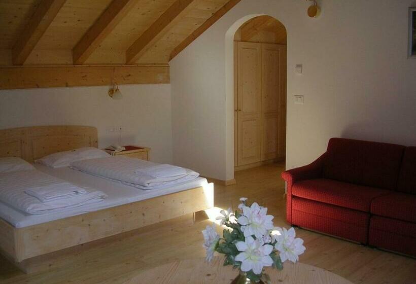 Отель Garni La Tambra