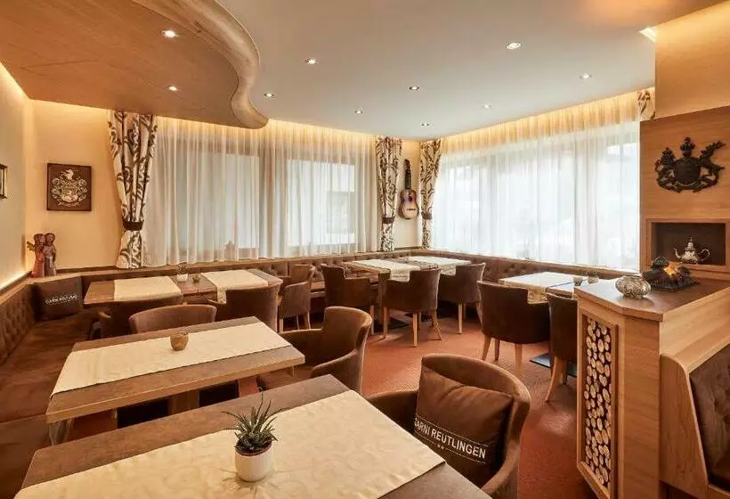 ホテル Garni Reutlingen