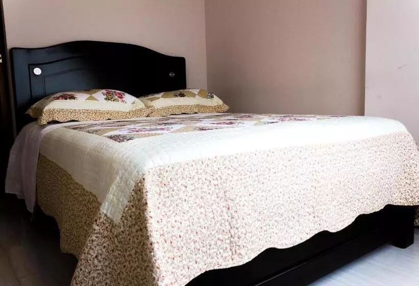 Hotelli Lb   Los Balsos