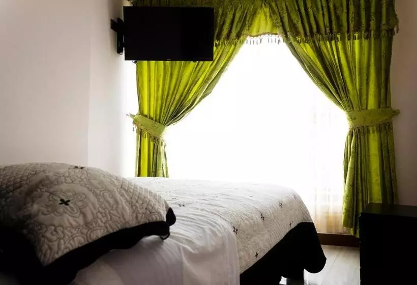 Hotelli Lb   Los Balsos