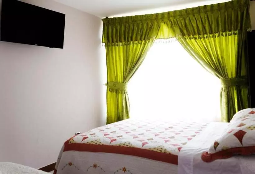 Hotelli Lb   Los Balsos