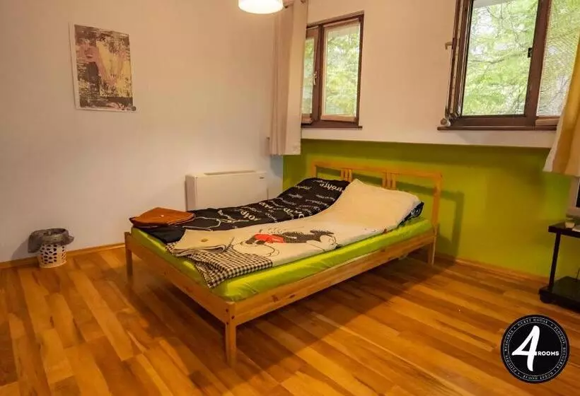 پانسیون 4 Rooms