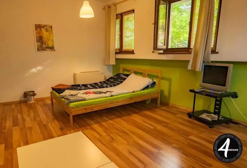 پانسیون 4 Rooms