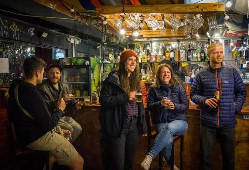 پانسیون Aldos Guest House