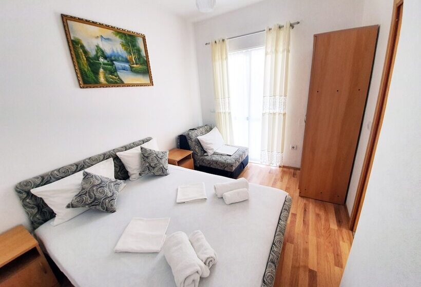 پانسیون Apartments Cota