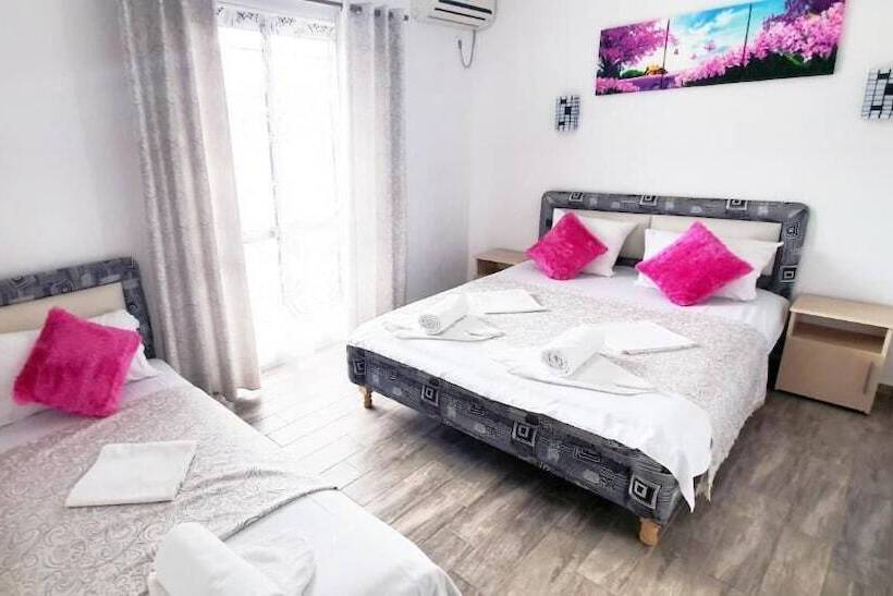 پانسیون Apartments Cota