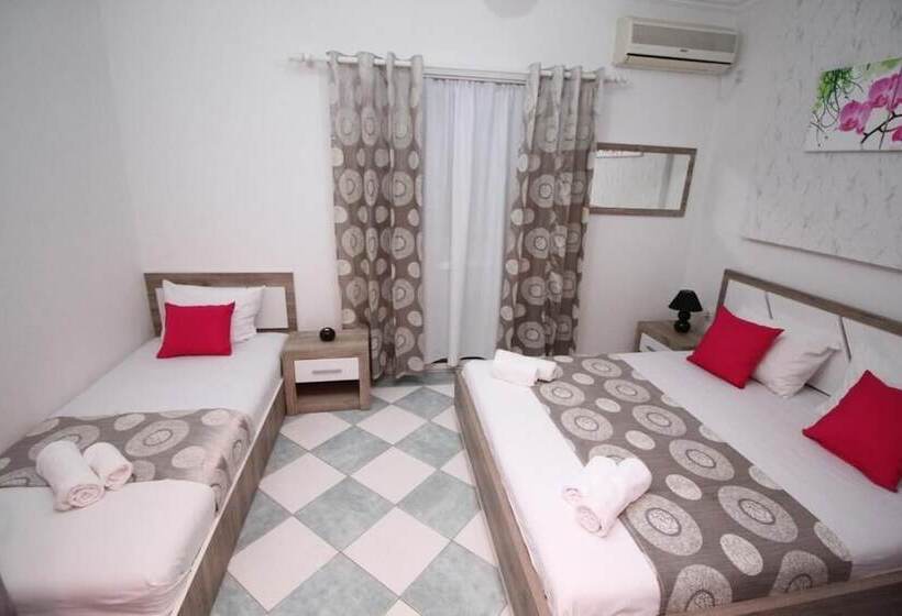 پانسیون Apartments Cota