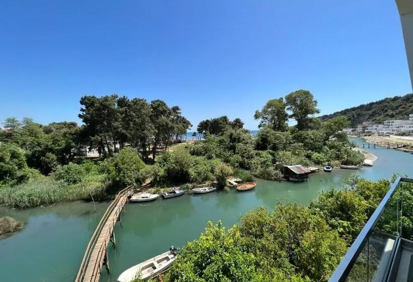 پانسیون Apartments Cungu