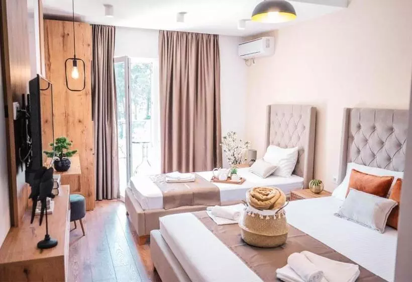 پانسیون Apartments Cungu