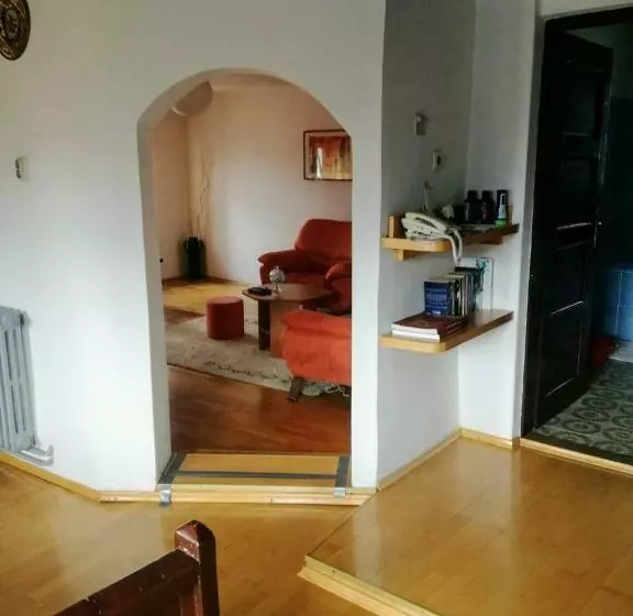 پانسیون Guesthouse Nina