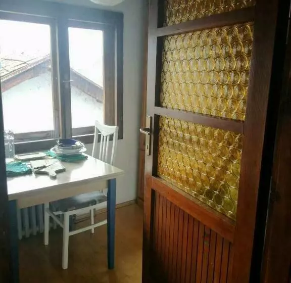 پانسیون Guesthouse Nina