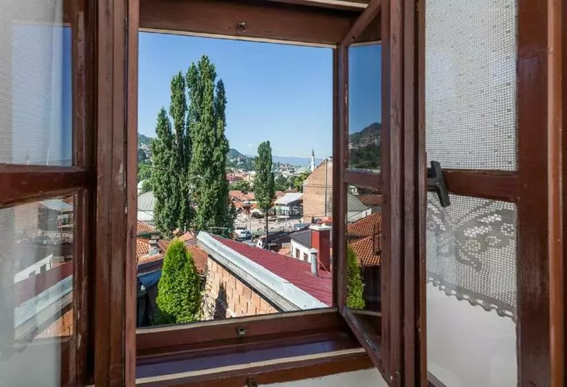 پانسیون Guesthouse Nina