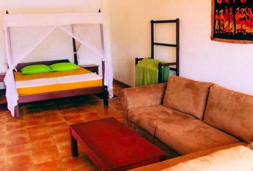 ペンション Jasmine Garden Beach Guest House