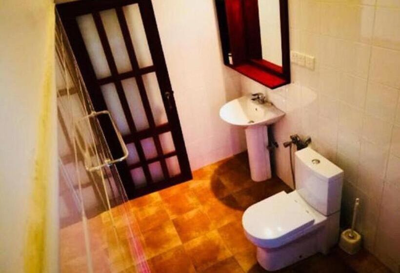 ペンション Jasmine Garden Beach Guest House