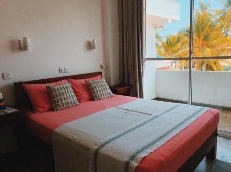 ペンション Jasmine Garden Beach Guest House