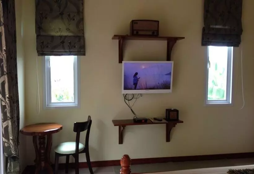پانسیون Pennapa Chalet