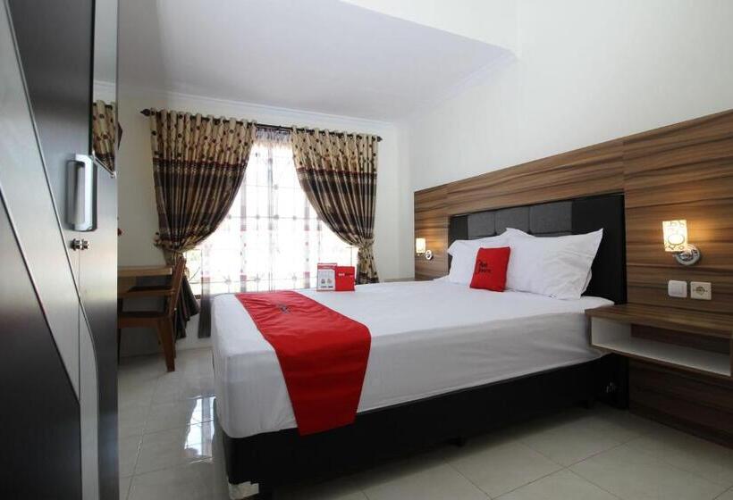 פנסיון Reddoorz Near Adisucipto Airport 3