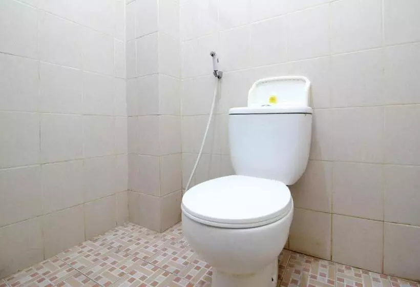 پانسیون Reddoorz Near Adisucipto Airport 3