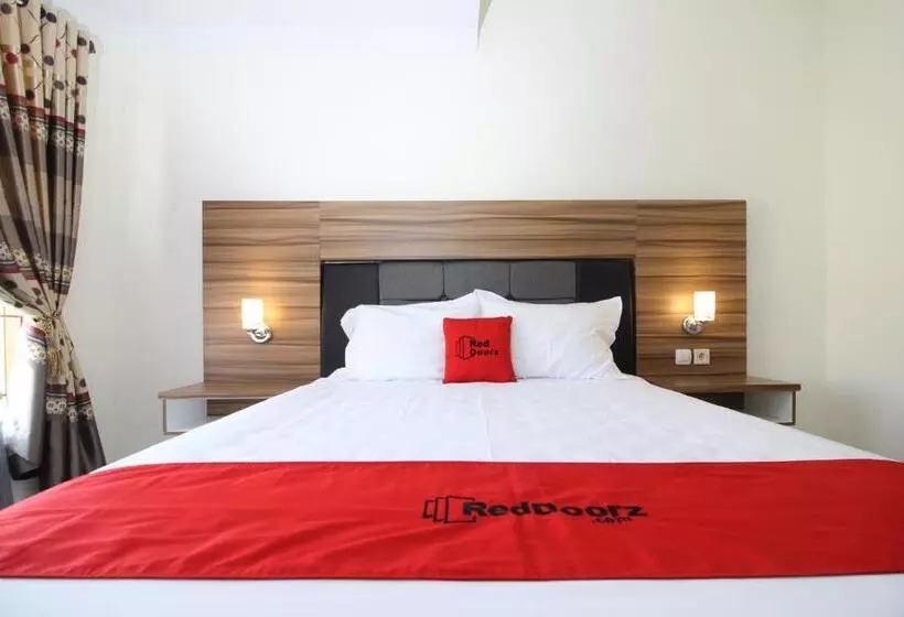 پانسیون Reddoorz Near Adisucipto Airport 3