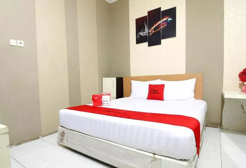 پانسیون Reddoorz Near Adisucipto Airport 3