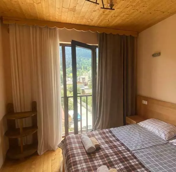 پانسیون Sana Guest House