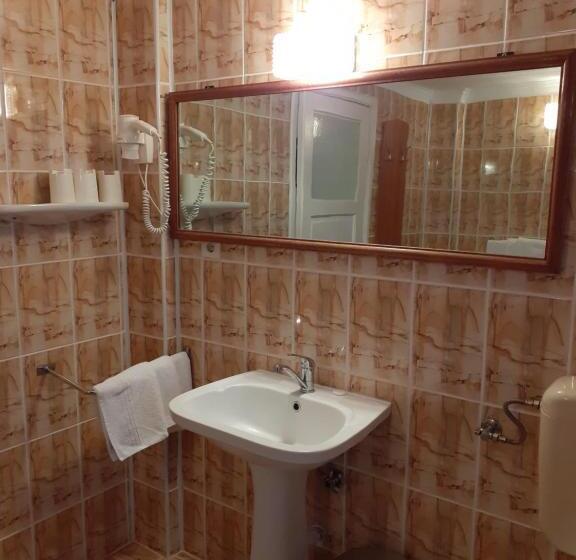 Pensiunea Floare De Colt