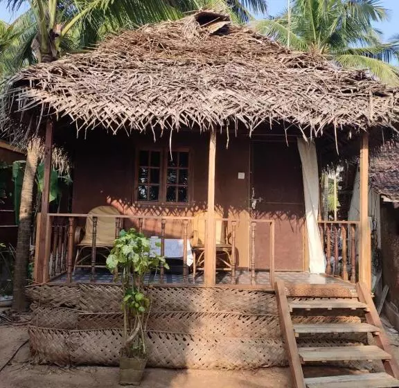 Lomakeskus Costantina   Agonda Beach