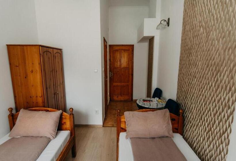 مبيت وإفطار Palma Vendégház