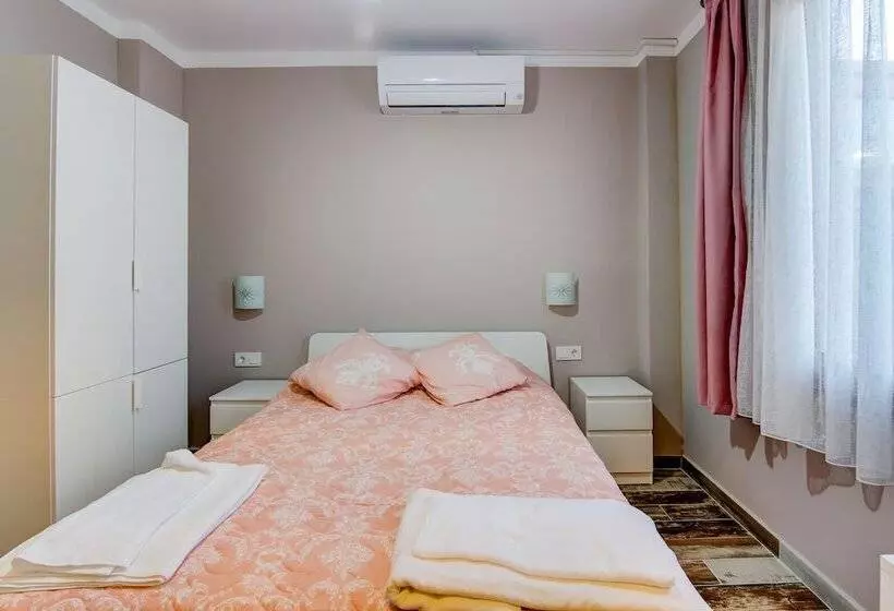 Cunda Exodus Otel