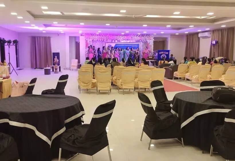 Hotelli Sai Krishna Resort Garden