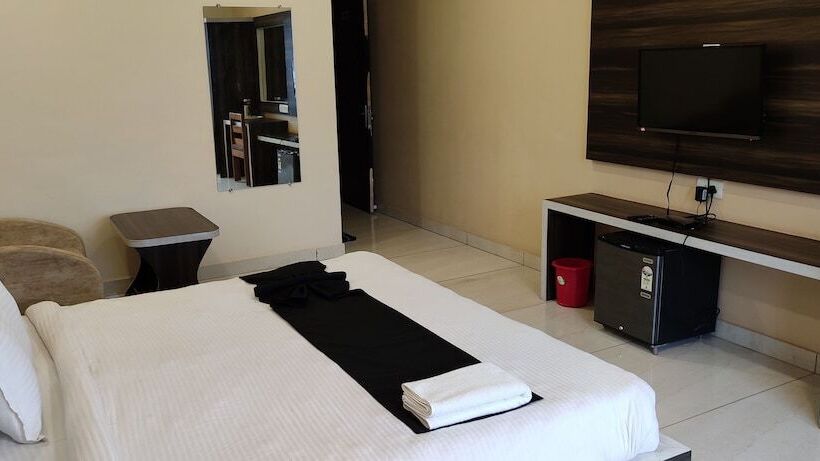 Hotel Sai Krishna Resort Garden