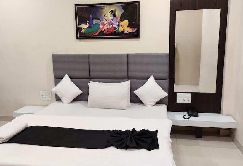 Hotel Sai Krishna Resort Garden