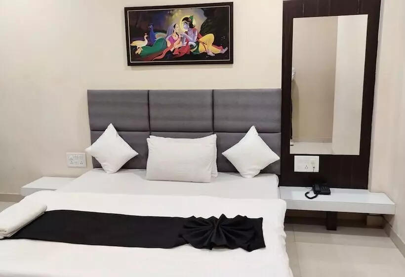 Hotelli Sai Krishna Resort Garden