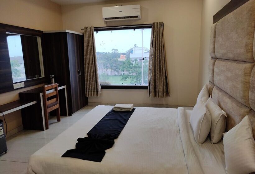 Hotelli Sai Krishna Resort Garden