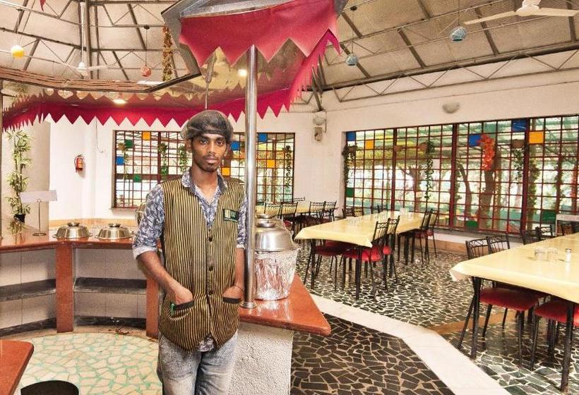 Srushti Farms Resort