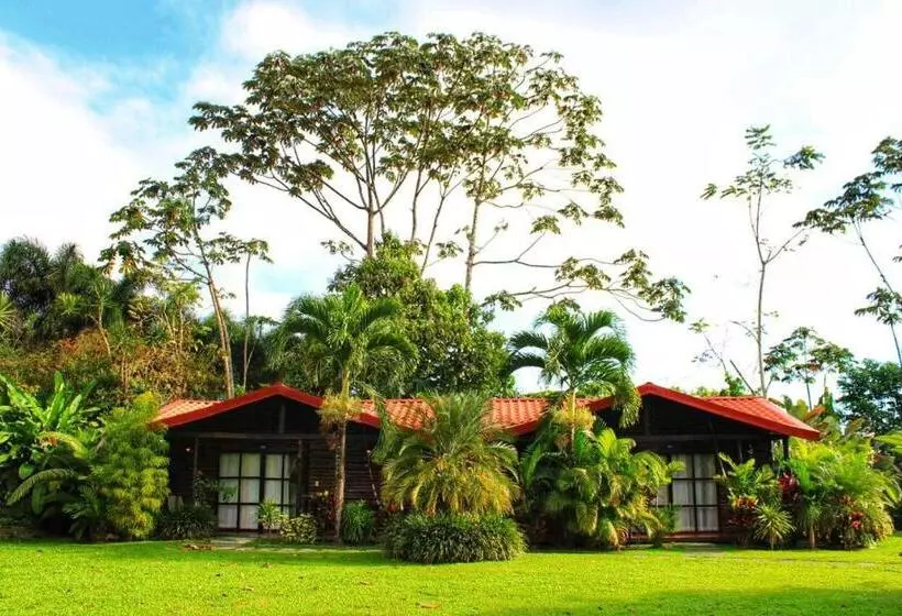 Retkeilymaja Casona Rústica & Bungalow