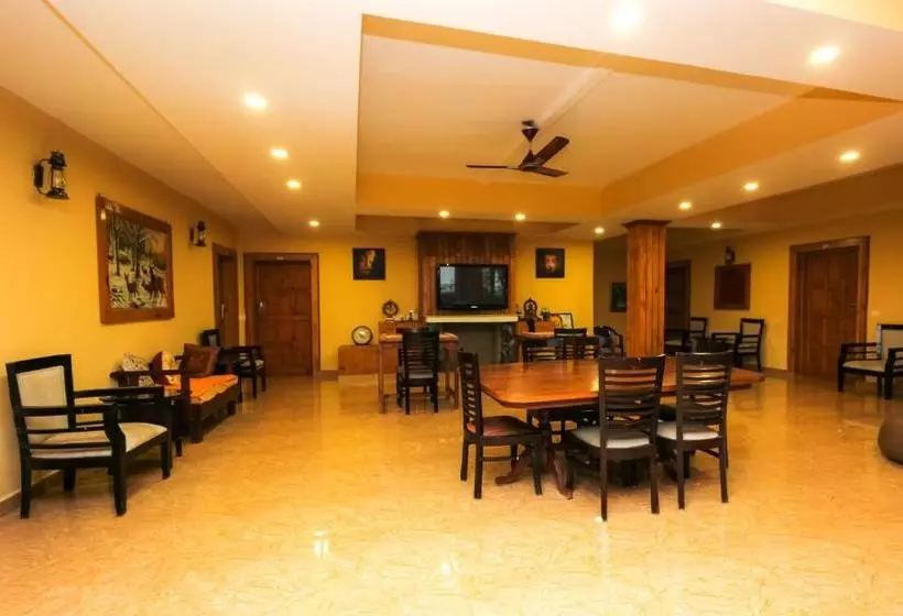 Aamiaismajoitus (B&B) Nandini Villa