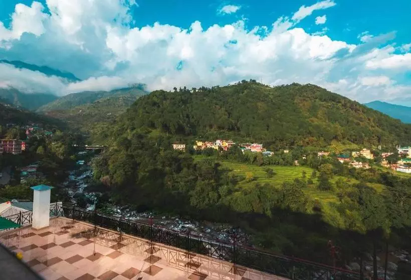 Aamiaismajoitus (B&B) Nandini Villa