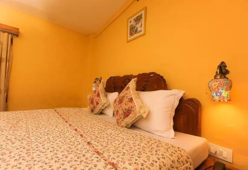 Aamiaismajoitus (B&B) Nandini Villa