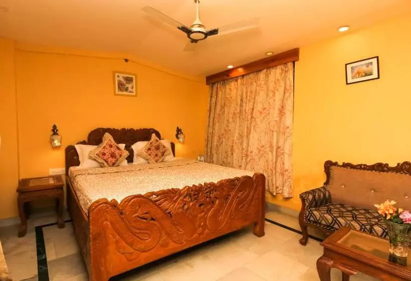 Aamiaismajoitus (B&B) Nandini Villa
