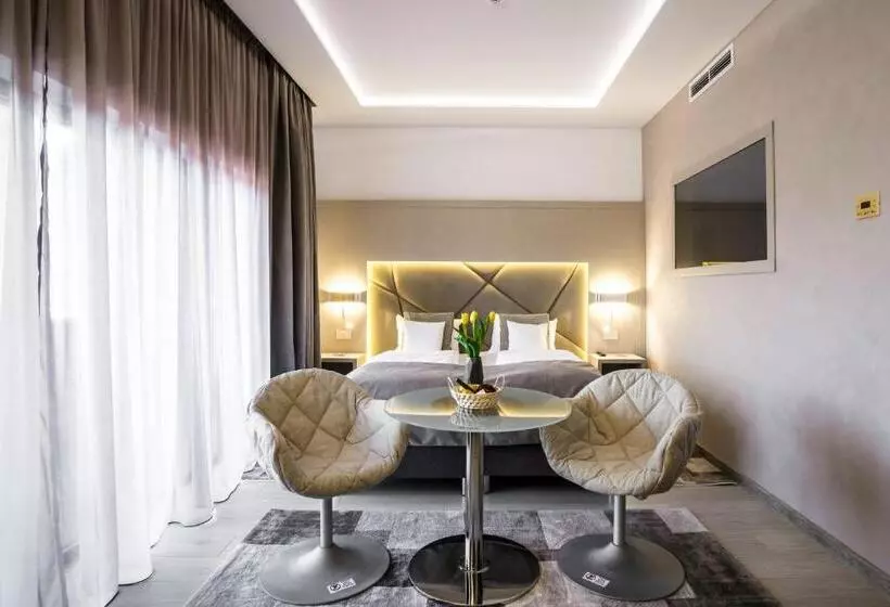 Hotelli Eden Garden Spa