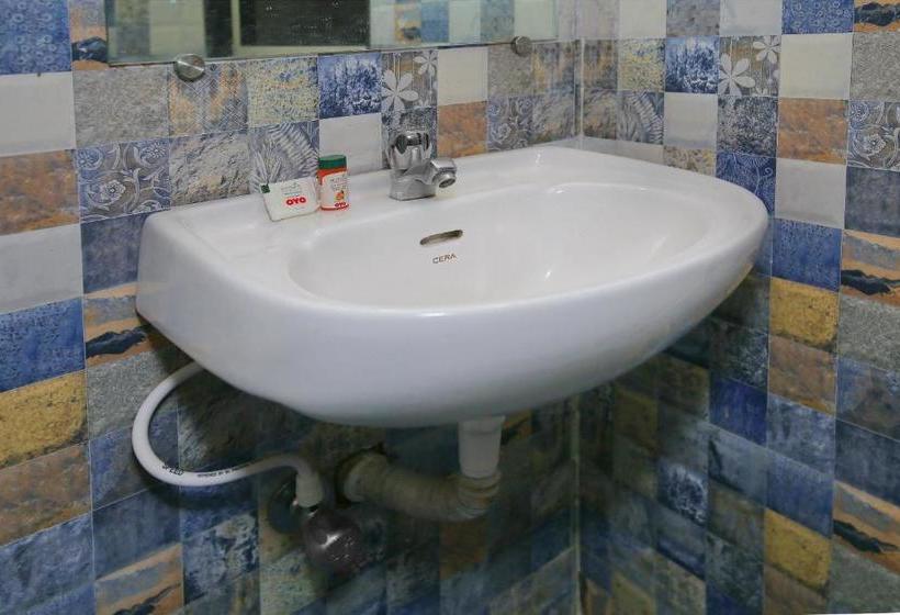 בית מלון כפרי Oyo Flagship 76776 Elegant Studio