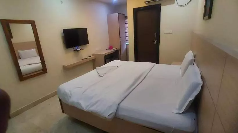 ユースホステル Sri Aditya Inn