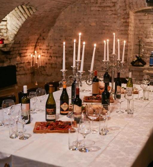 هتل Agape Villa Apartments