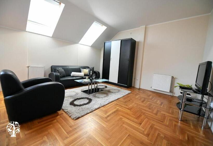 هتل Agape Villa Apartments