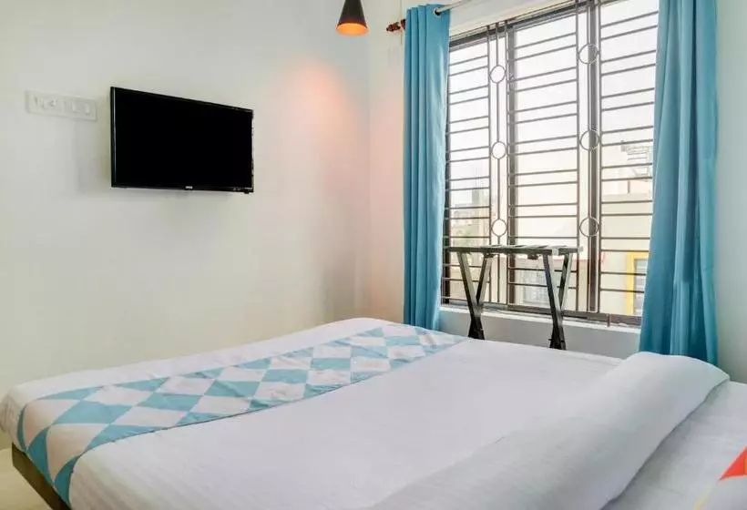 Super Collection O Kolkata Hotel Ruby Park Near Acropolis Mall